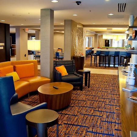 Courtyard By Marriott Cincinnati Airport Erlanger Exterior photo