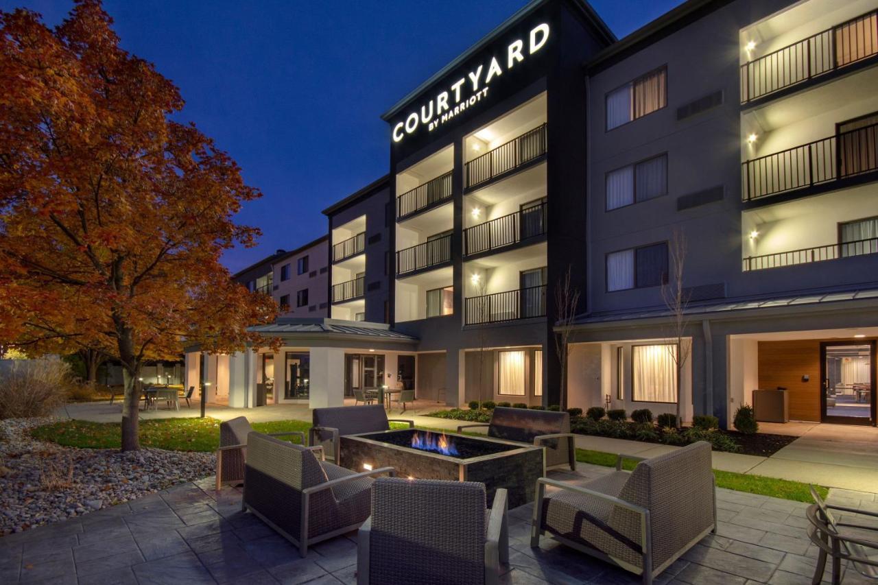 Courtyard By Marriott Cincinnati Airport Erlanger Exterior photo